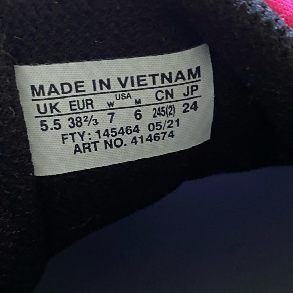 [Sold] Salomon XA PRO 1 Sneakers Shoes W7 - Picture 3 of 6